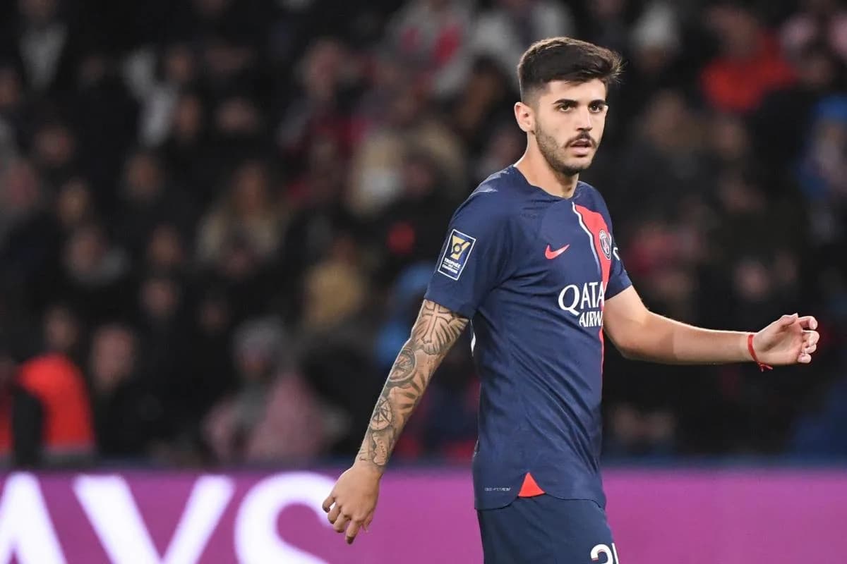 Lucas Beraldo vs le poste de sentinelle au PSG : alternative crédible ou pari risqué ?