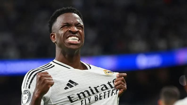 Vinícius Júnior Delays Barcelona's Crown by Scoring Two Goals Against Espanyol in 2026