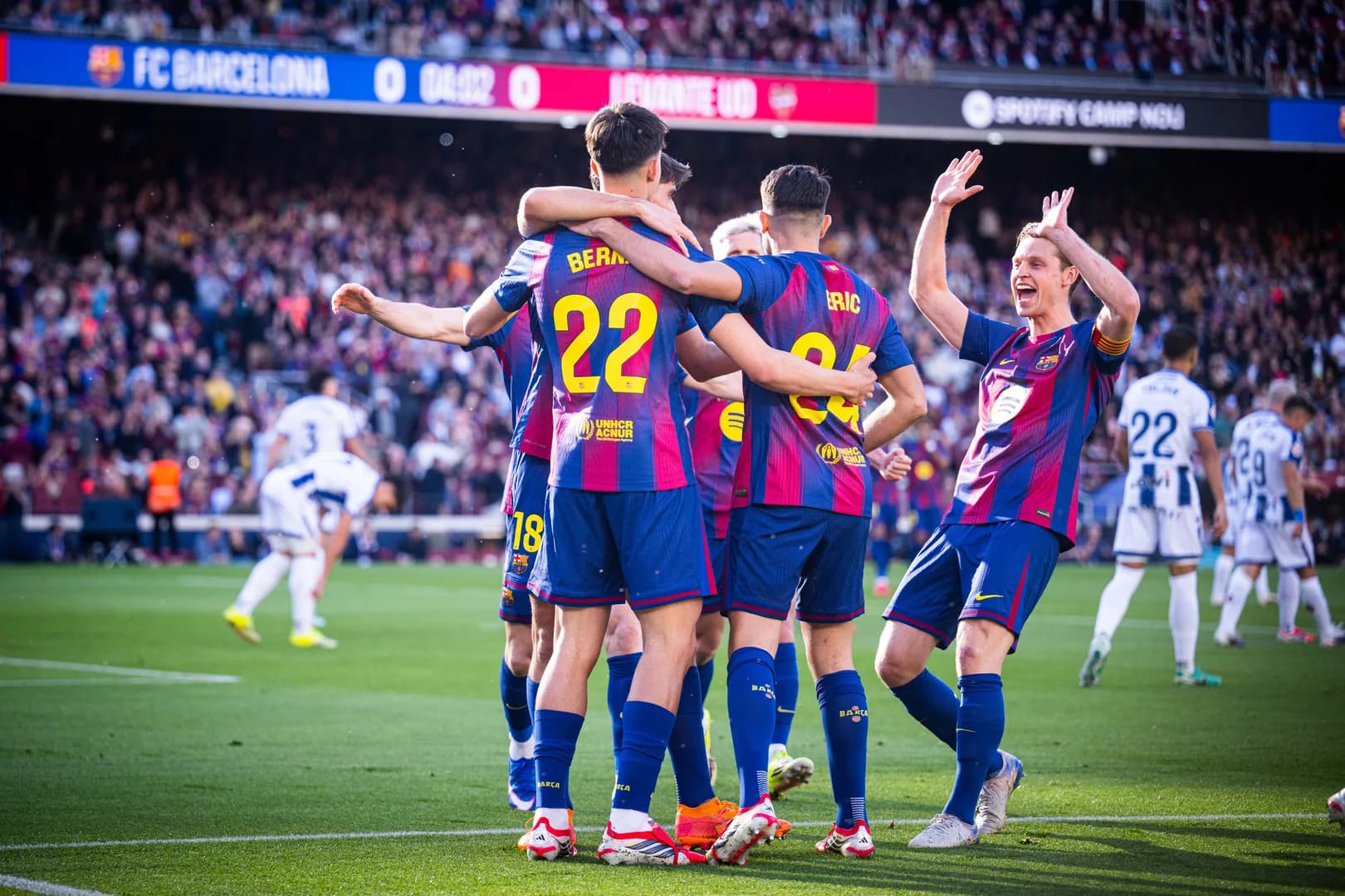Barcelone proche du titre en Liga 2026 après sa victoire contre Osasuna et le match décisif de Real Madrid