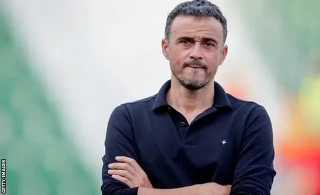 Luis Enrique entraîneur du PSG : profil, parcours et enjeux tactiques en 2026