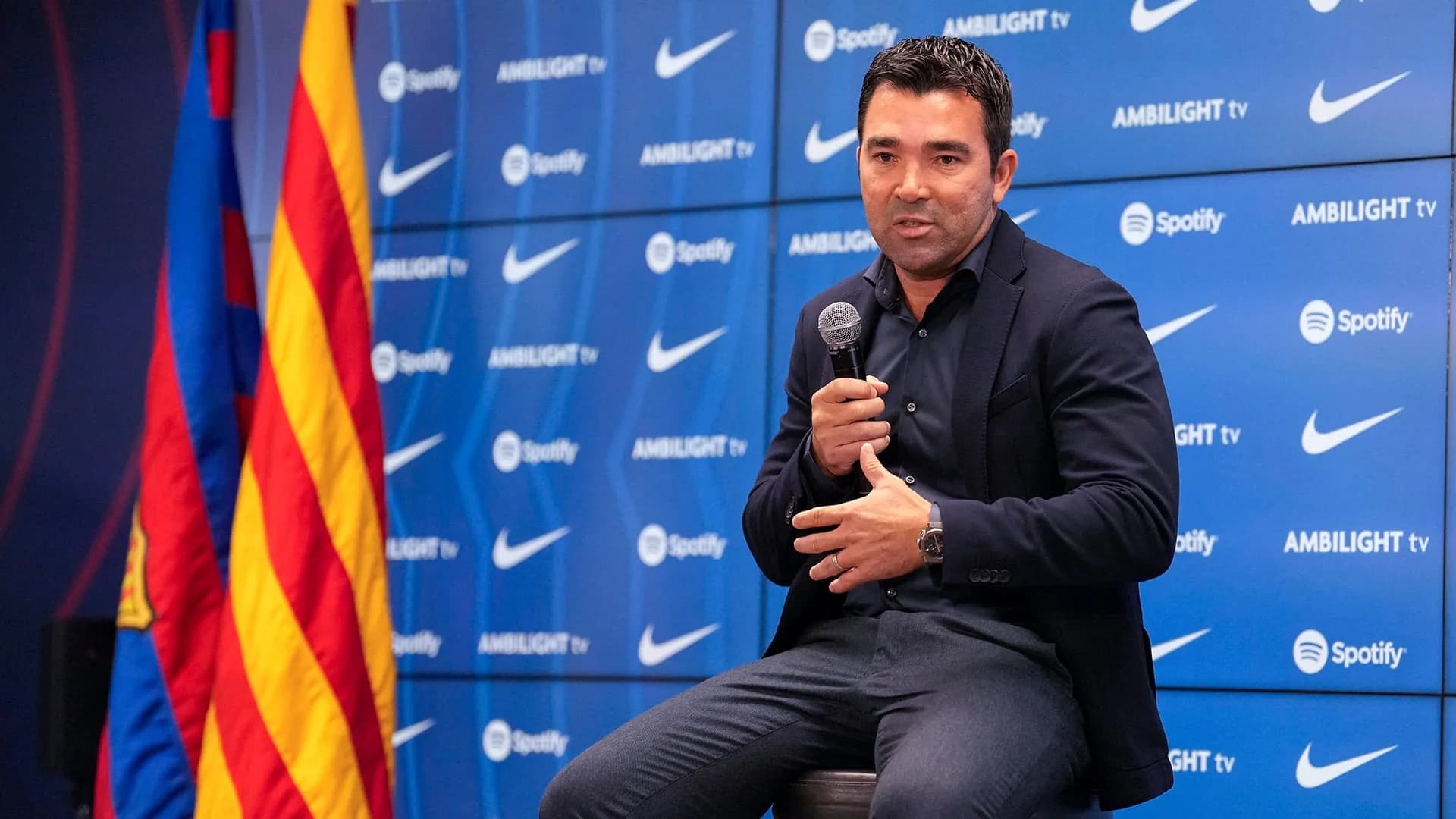 FC Barcelone : Deco confirme la difficulté de remplacer Lewandowski