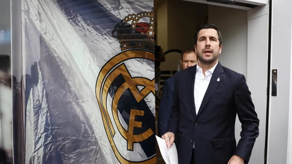 Real Madrid : Enrique Riquelme réclame transparence sur la situation économique