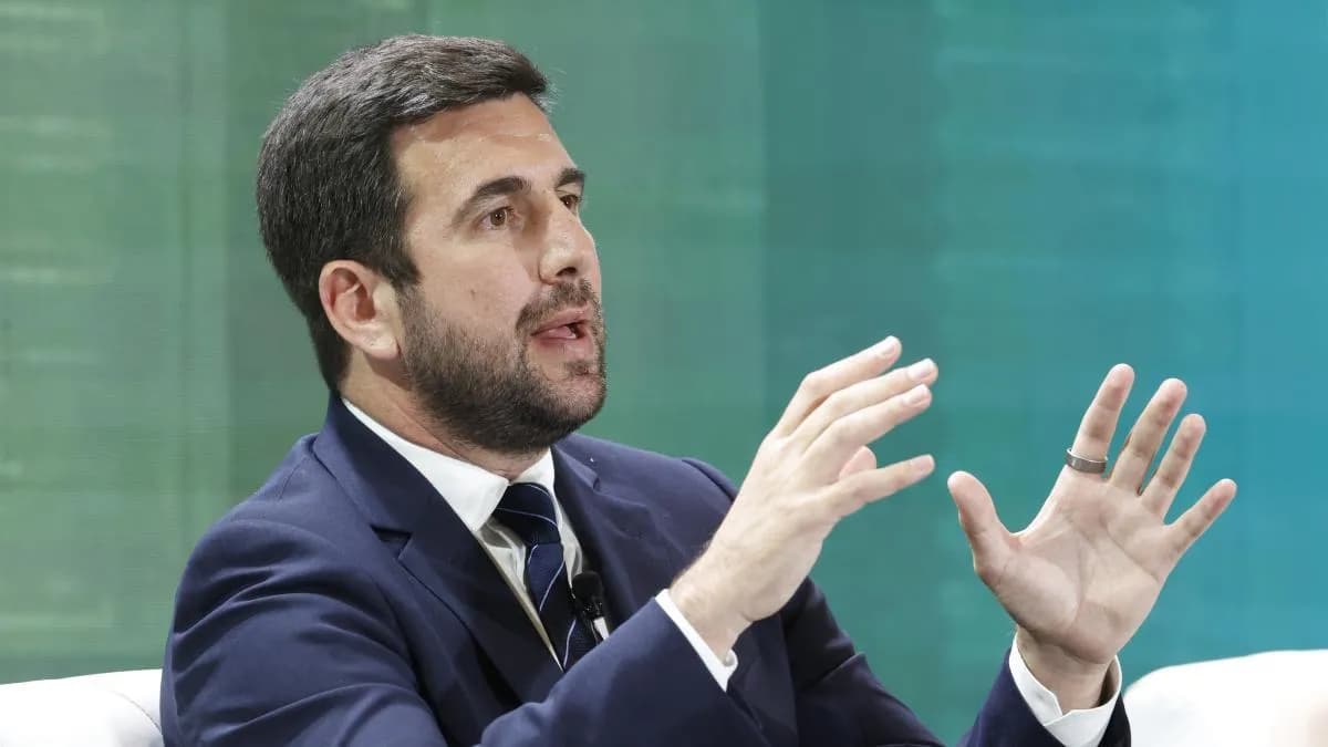 Riquelme réagit à l'annonce de Florentino Pérez
