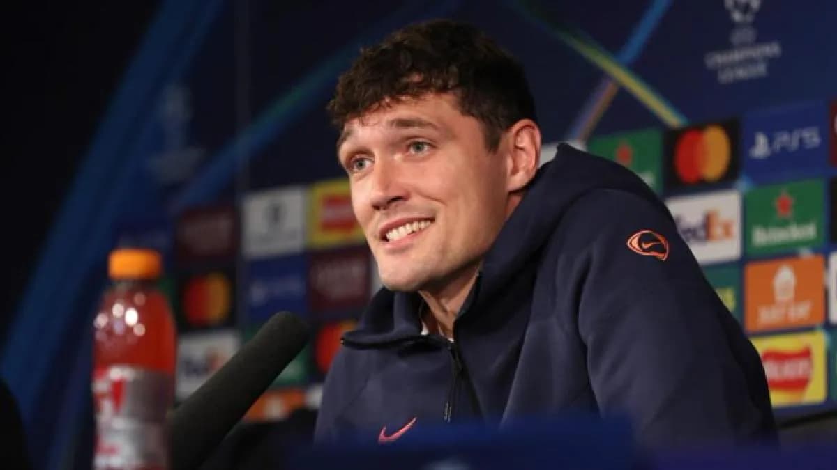 Christensen: What is the status of his contract extension at FC Barcelona in La Liga?