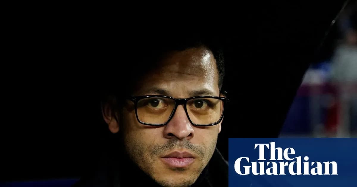 Chelsea et Rosenior : une expérience manageriale qui tourne à la crise