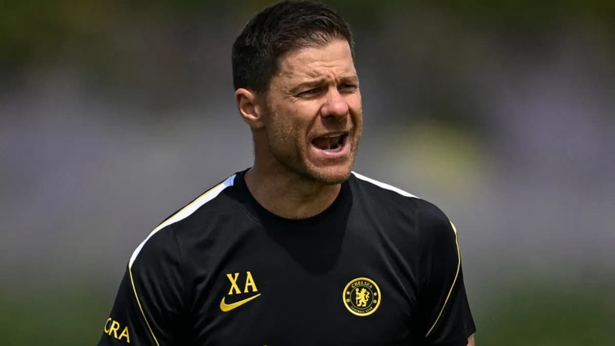 Chelsea : Xabi Alonso confirme Reece James capitaine et révèle sa position sur Enzo Fernandez