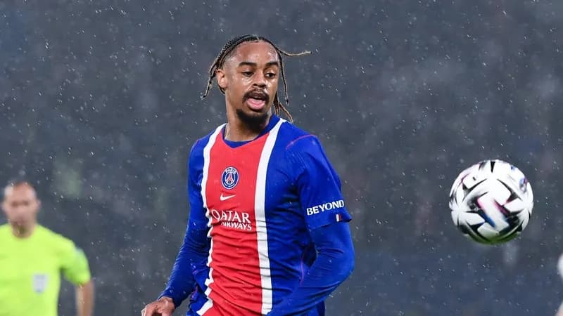 PSG : Bradley Barcola ne prolongera pas, le club réclame une somme élevée