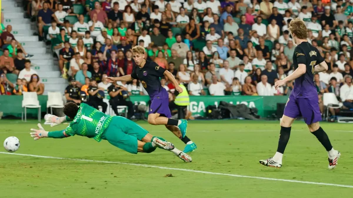 Barcelone : Flick ne cible pas le PSG, focus sur le jeu sans numéro 9