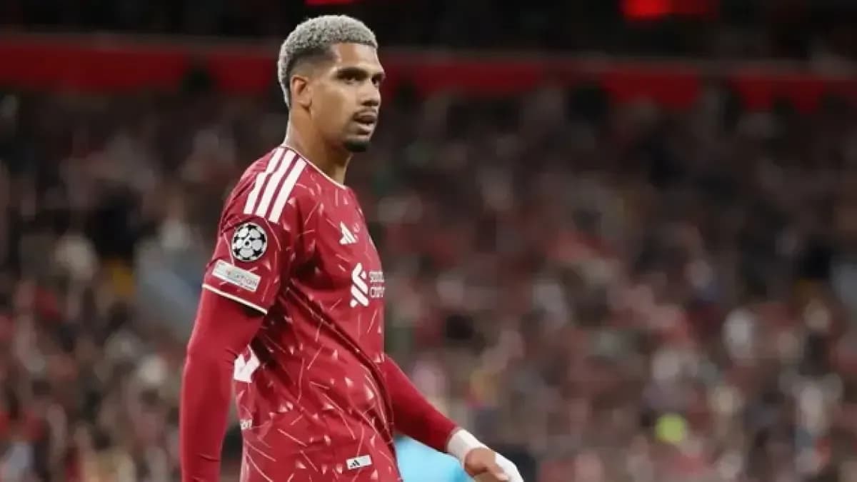 Liverpool : option d'achat 55 M€ sur Ronald Araujo, prêt du Barça devient possible