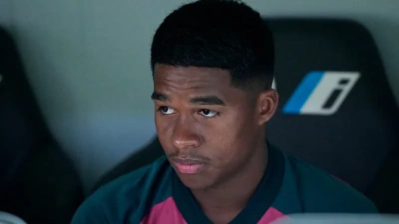Real Madrid : Mourinho exclut tout prêt pour Endrick, le jeune attaquant reste au club