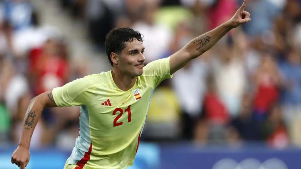 Sergio Camello déplore le football d’aujourd’hui et le VAR après Vallecas