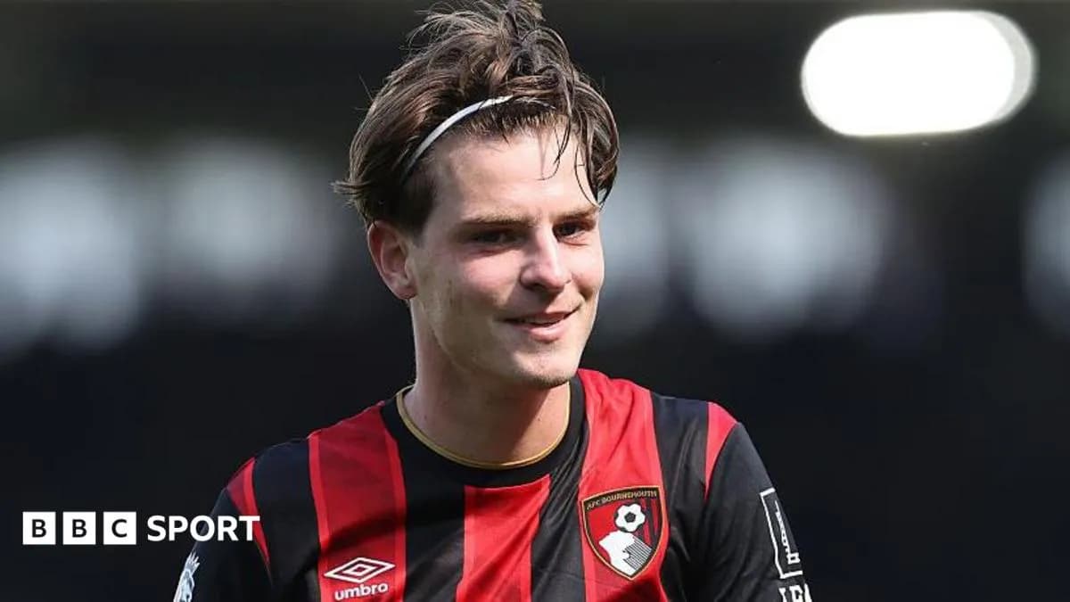 Bournemouth rejette l'intérêt d'Arsenal pour Alex Scott