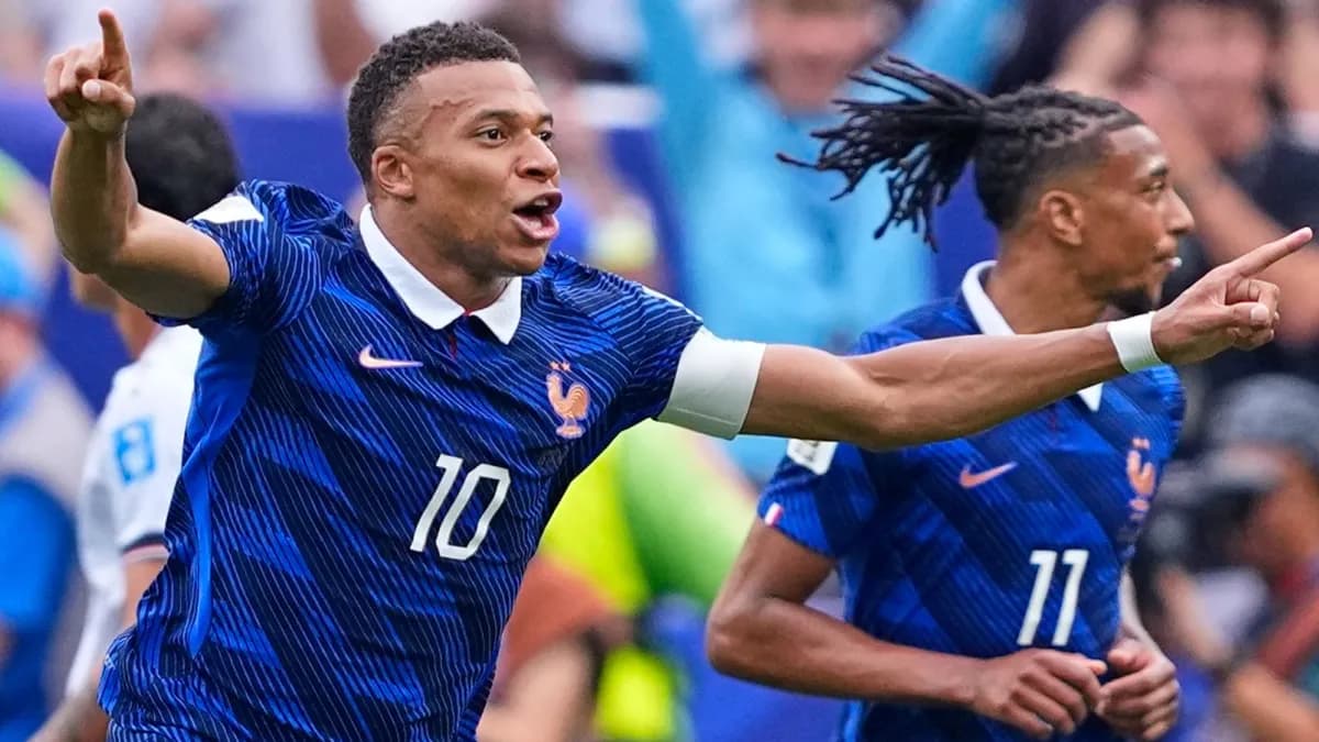 France s'assure la qualification pour les 1/32e de finale du Mondial