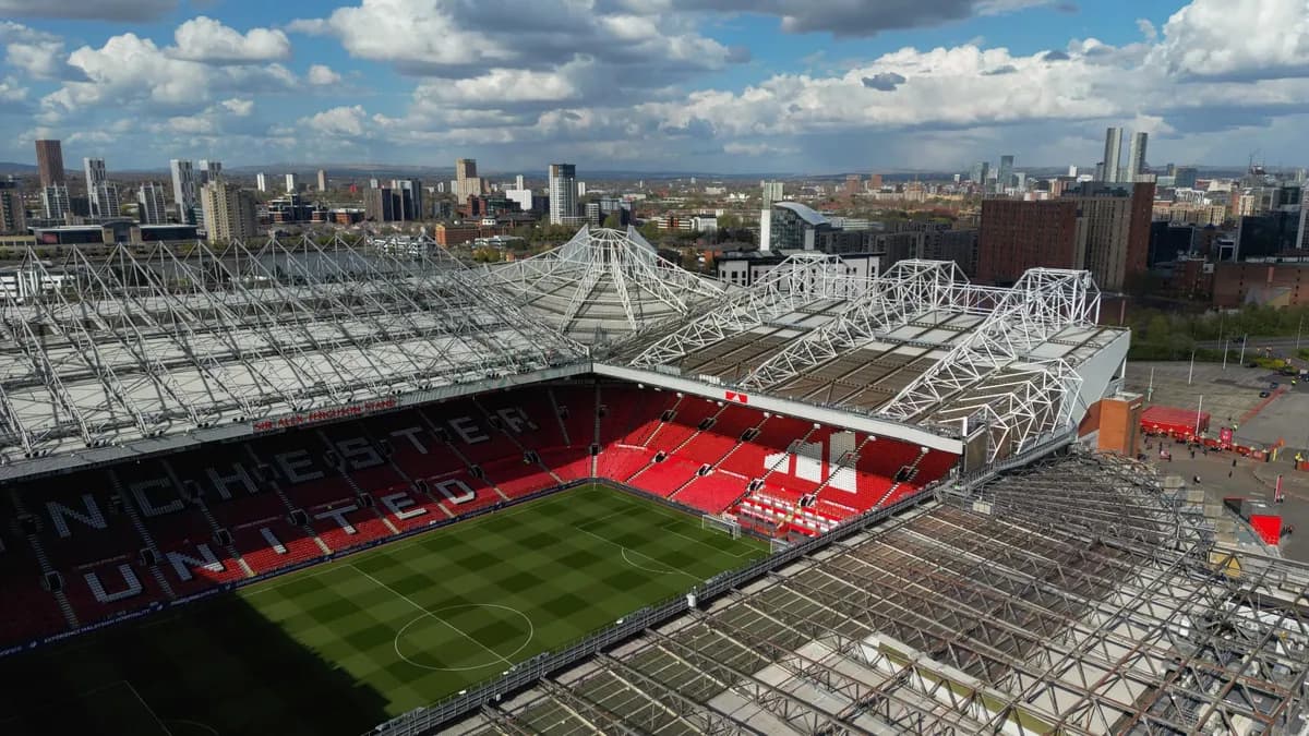 Manchester United : un nouveau stade de 100.000 places en construction