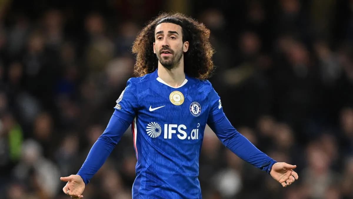 Cucurella attend Barça, mais Balde doit partir