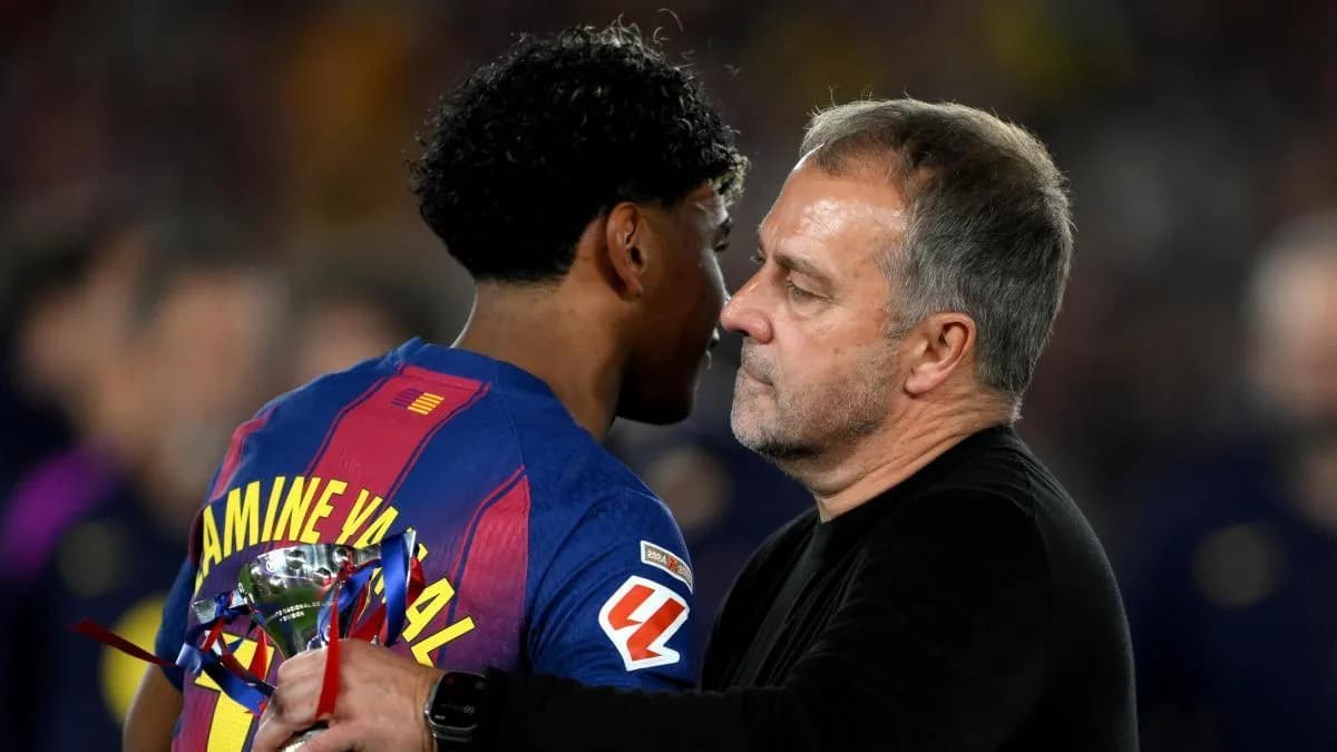 Flick noté 'sobresalient' par les supporters du Barça
