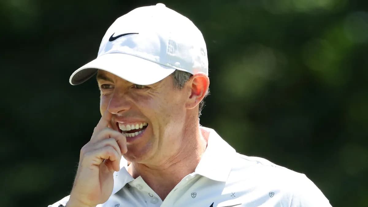 Rory McIlroy remonte au PGA Championship et vise un doublé historique