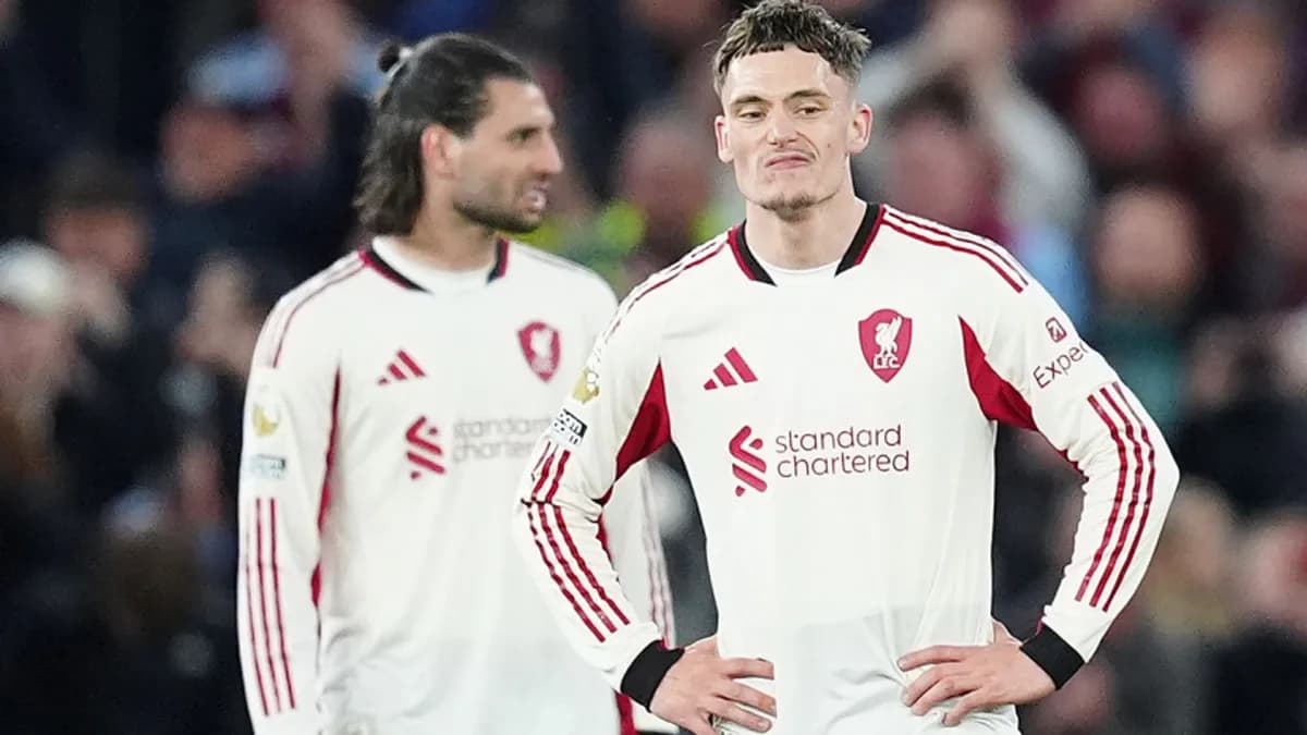 Liverpool : pourquoi Jamie Carragher critique la faiblesse collective en Premier League