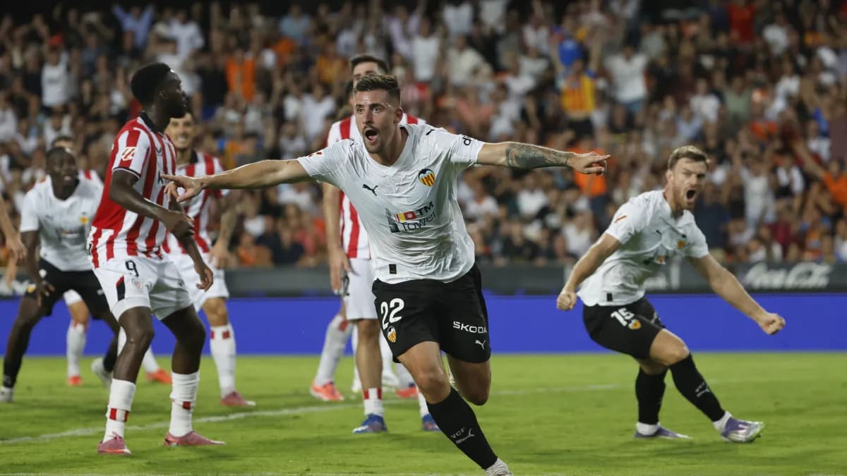 Valence 2026 : 232 jours d'absence pour le Français Santamaría après un match brillant contre l'Athletic