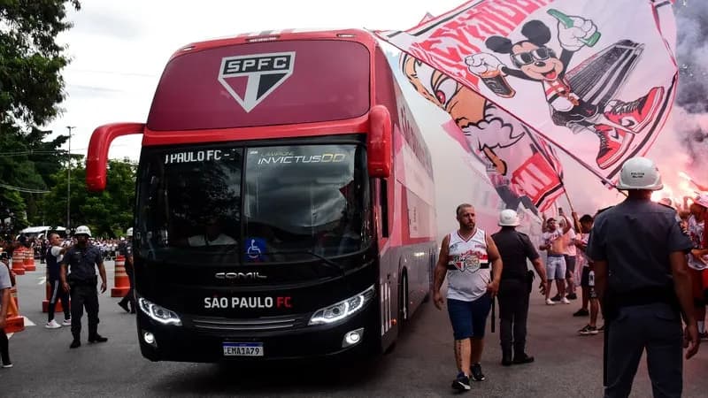 Sao Paulo FC : un bus aux couleurs du club saisi avec 86 kilos de marijuane